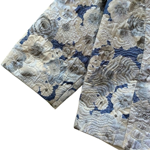 Topshop Cropped Metallic Floral Textured 3/4 Sleeve Jacket Beige Size US 4 - Picture 6 of 8